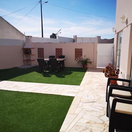 Feather House Sao Bartolomeu dos Galegos e Moledo ภายนอก รูปภาพ