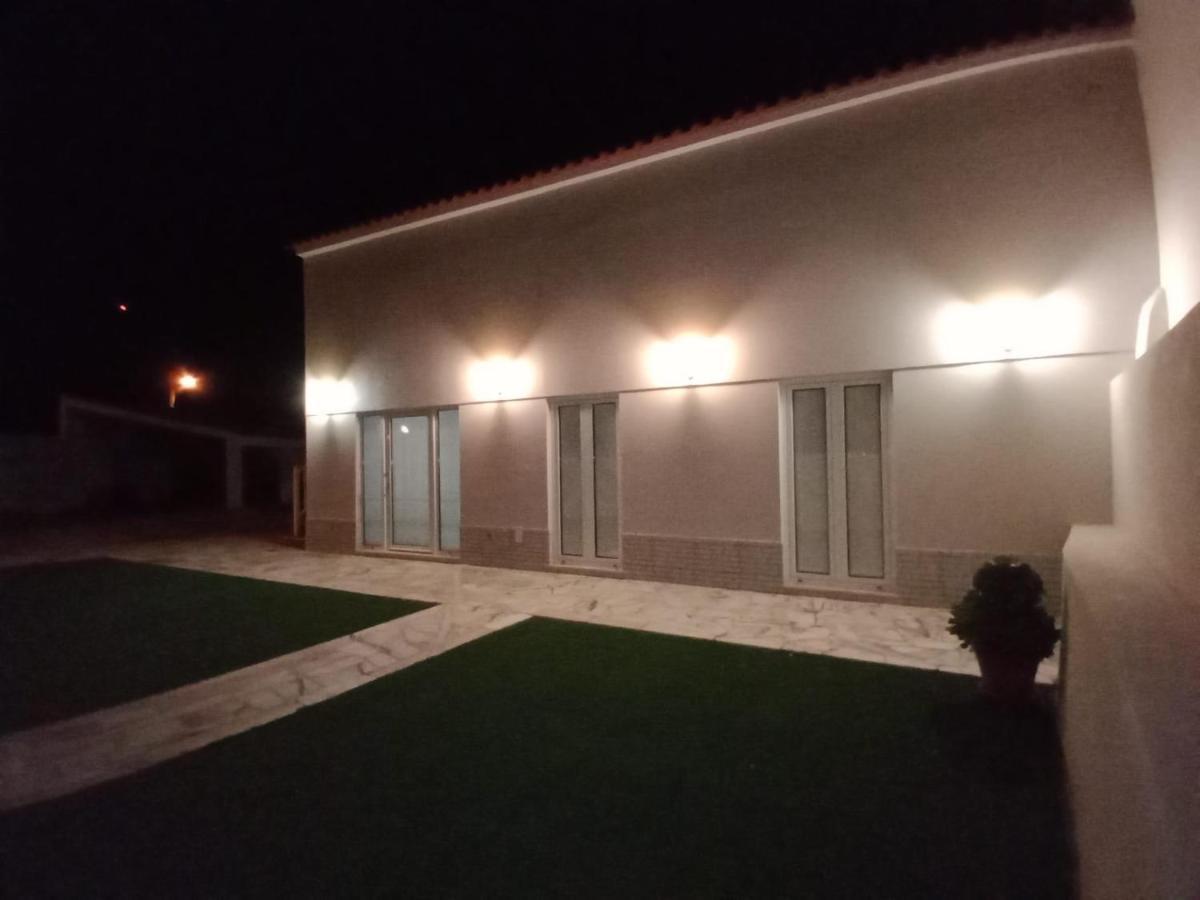 Feather House Sao Bartolomeu dos Galegos e Moledo ภายนอก รูปภาพ