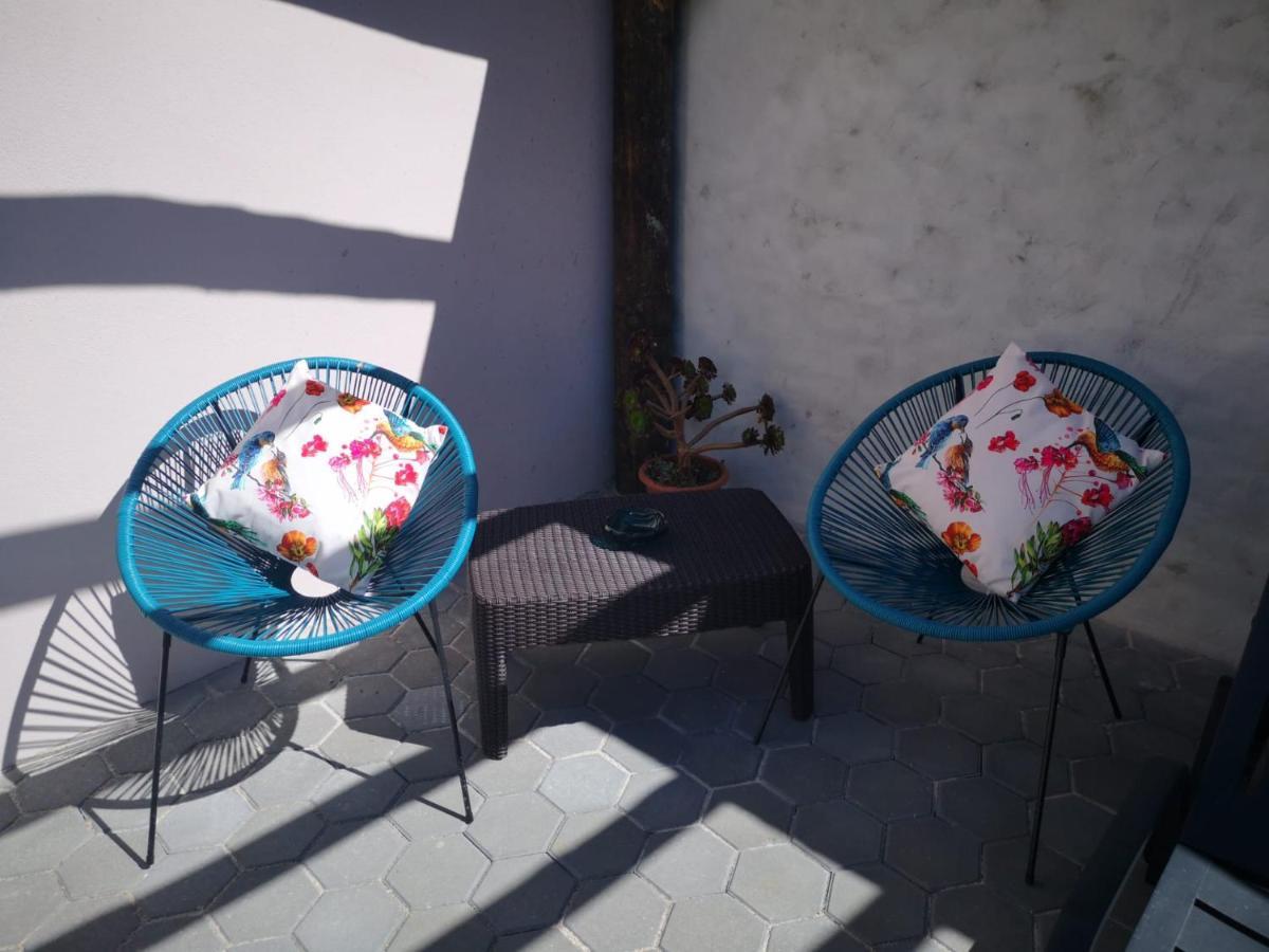 Feather House Sao Bartolomeu dos Galegos e Moledo ภายนอก รูปภาพ